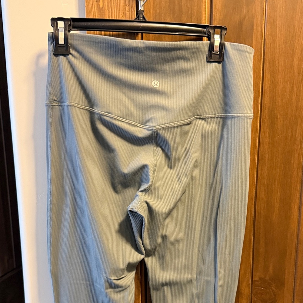 Lululemon Athletica Ribbed Gray Flare Pants Sz10 32” inseam - Picture 3 of 8